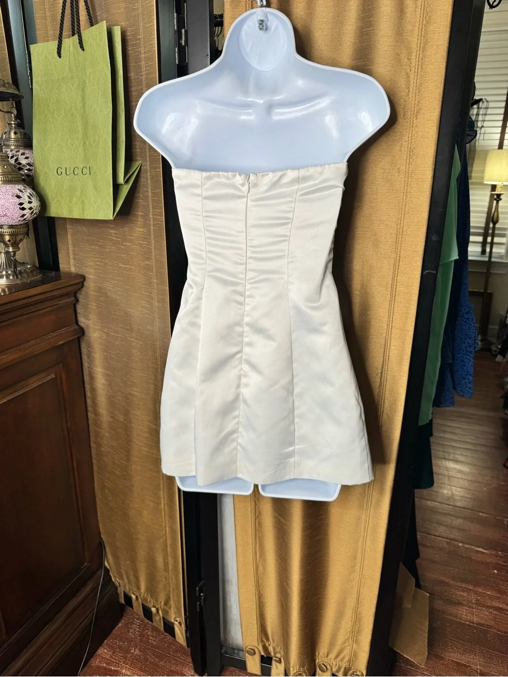 Peppermayo Ivory Bow Cutout Strapless Mini Dress US 4